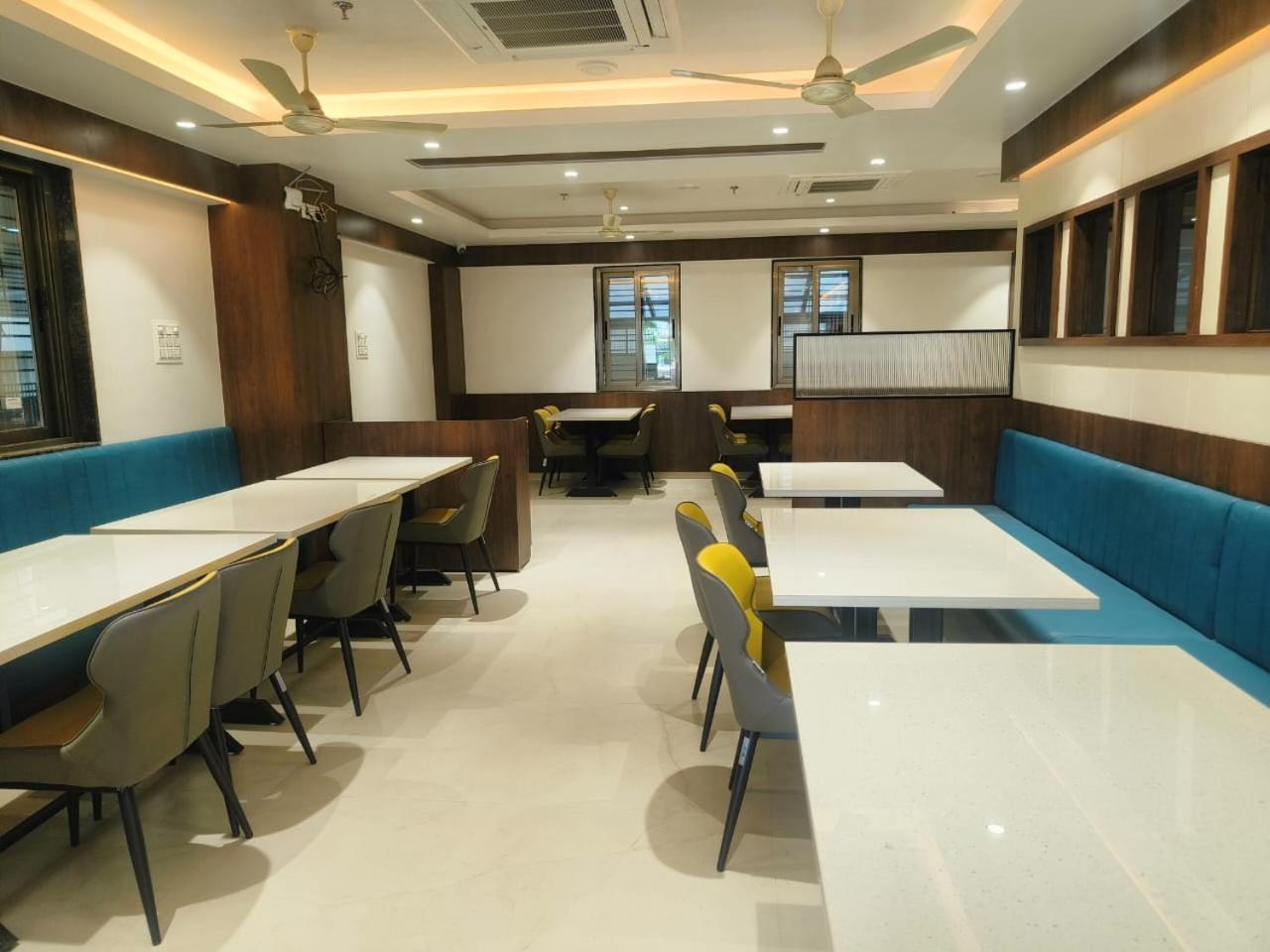נאסיק Hotel Drc מראה חיצוני תמונה